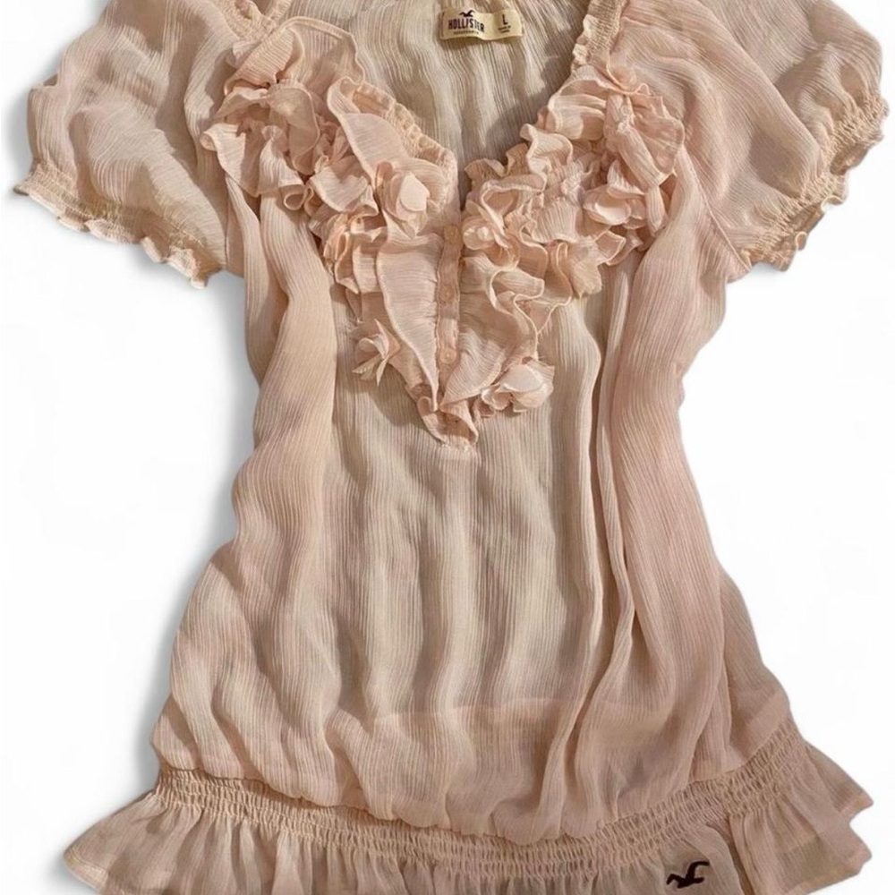 Hollister Women's Blush Ruffle Blouse